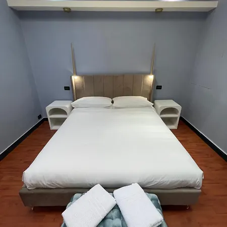 Talia Collection - Boutique Rooms In A Restored Sacred Space - With Terrace * Genoa